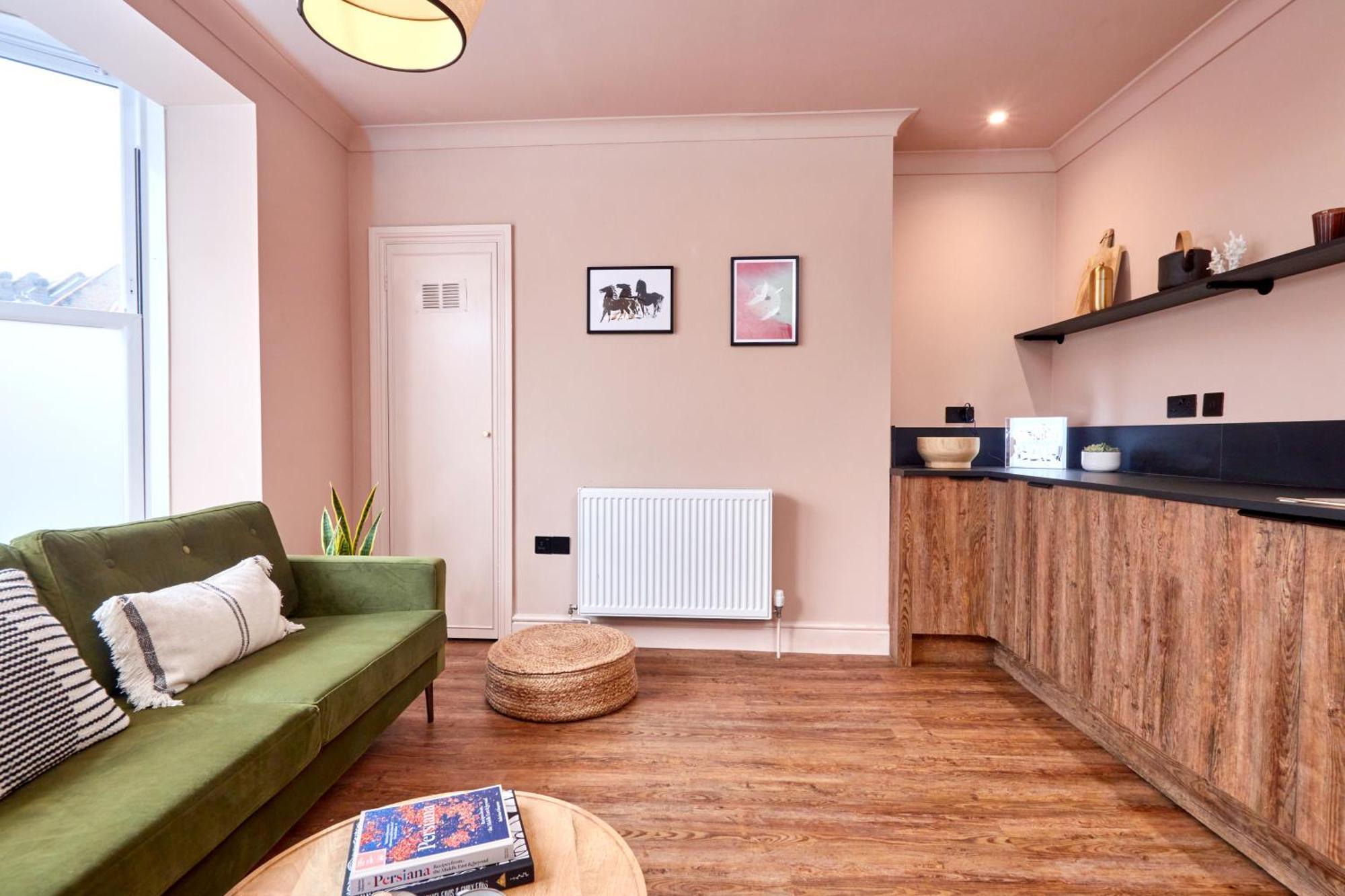 Settle In Winchester - Stylish Self Check-In Rooms Ngoại thất bức ảnh