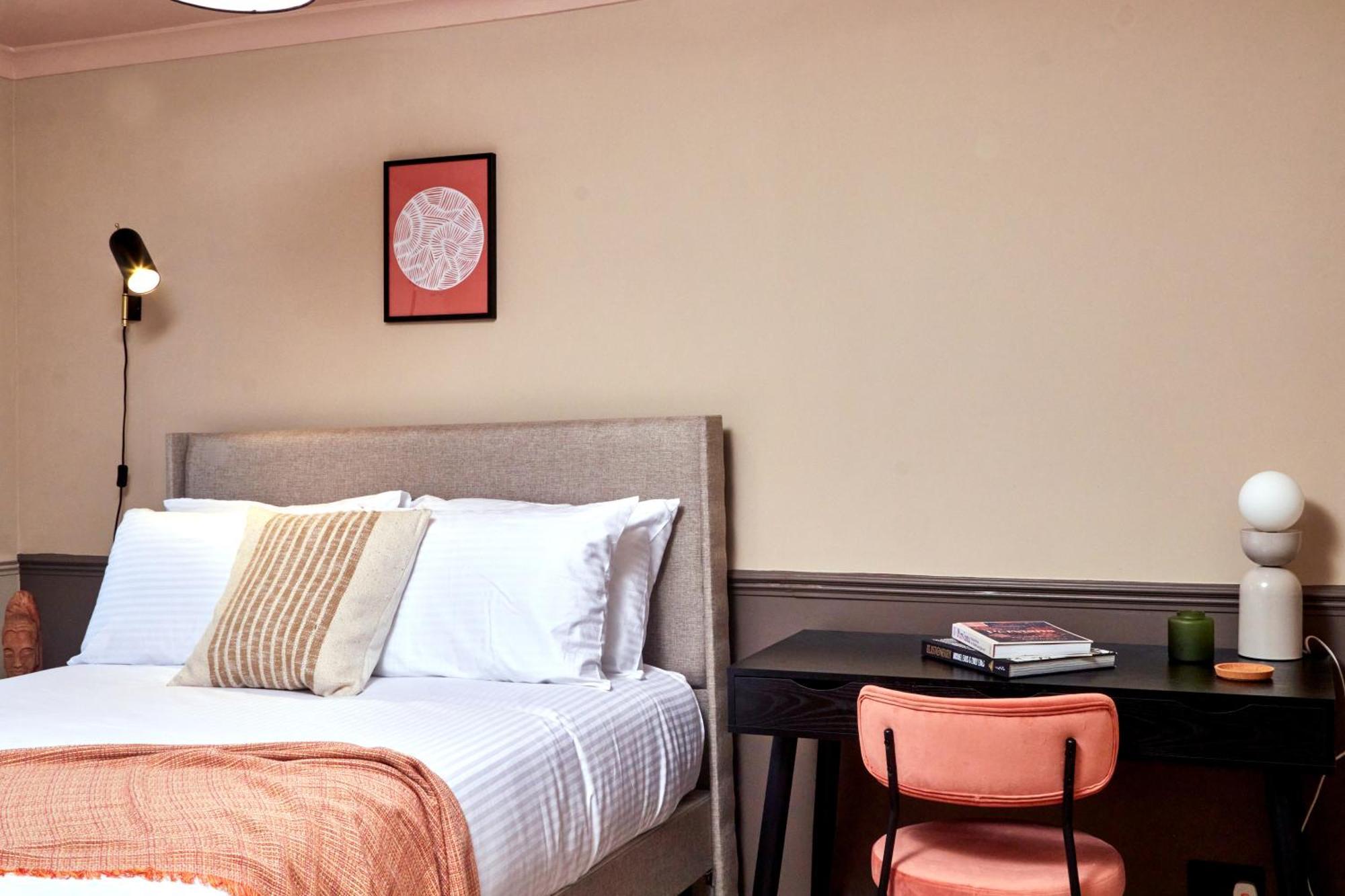 Settle In Winchester - Stylish Self Check-In Rooms Ngoại thất bức ảnh