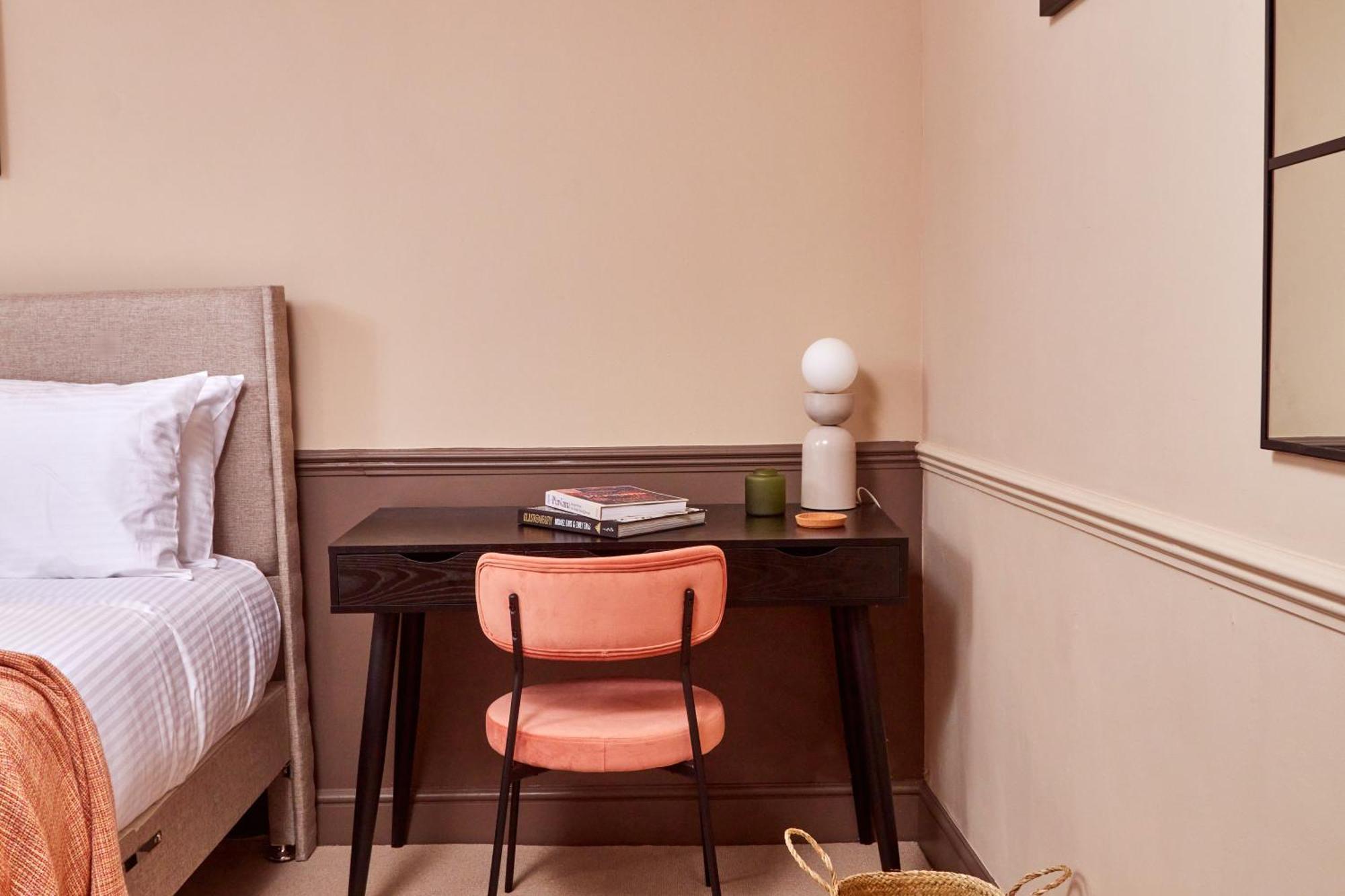 Settle In Winchester - Stylish Self Check-In Rooms Ngoại thất bức ảnh