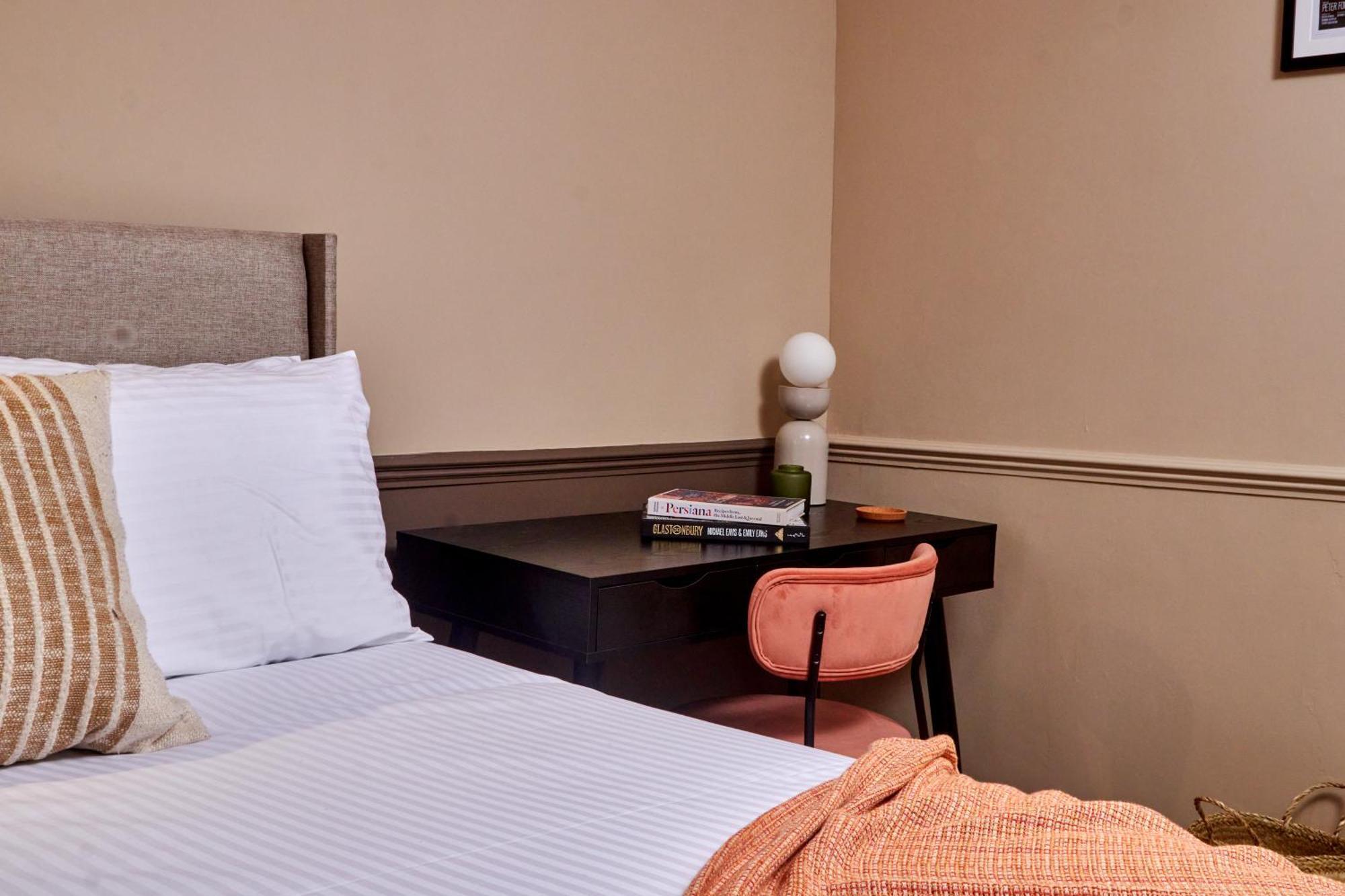 Settle In Winchester - Stylish Self Check-In Rooms Ngoại thất bức ảnh