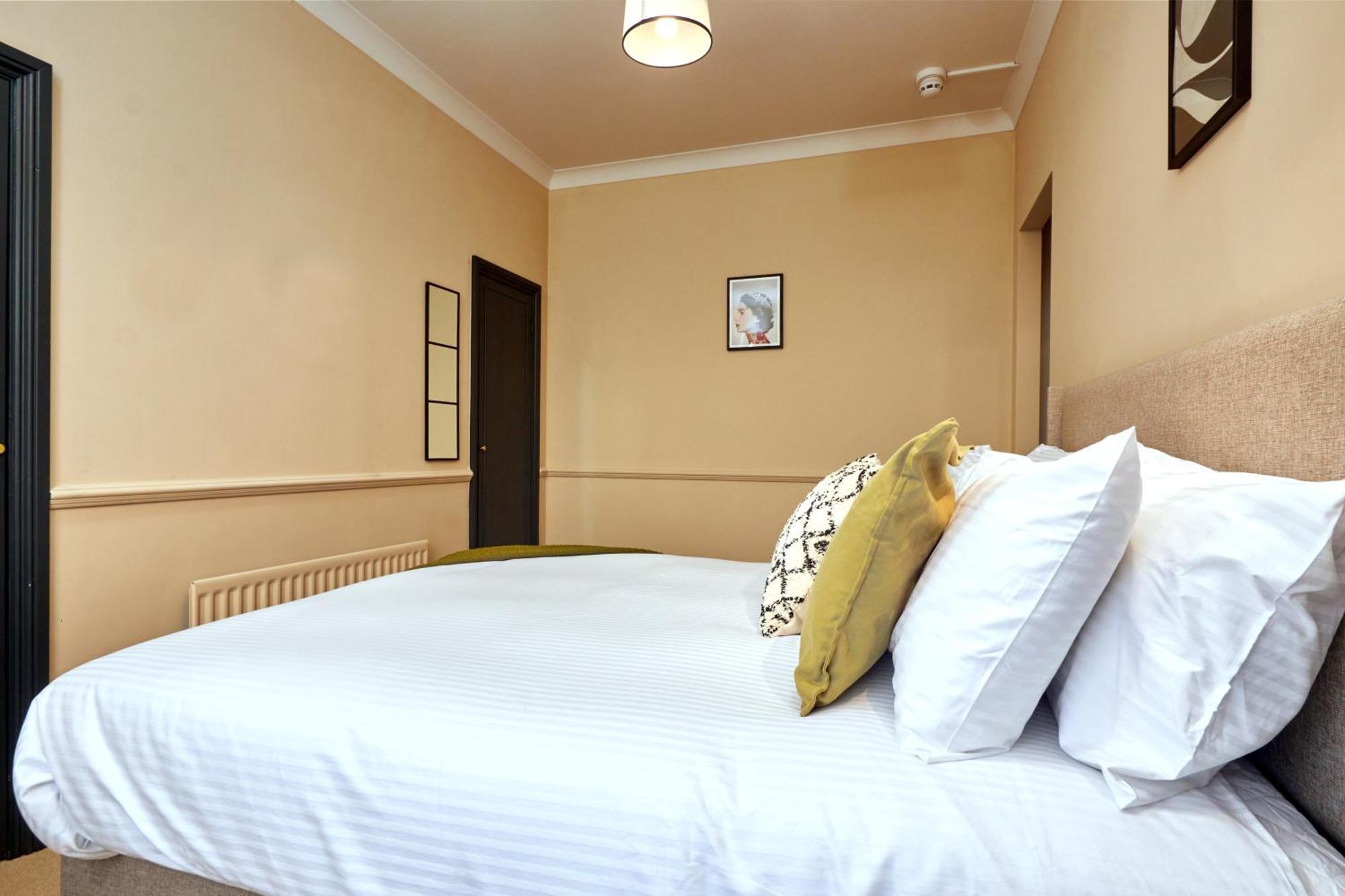 Settle In Winchester - Stylish Self Check-In Rooms Ngoại thất bức ảnh
