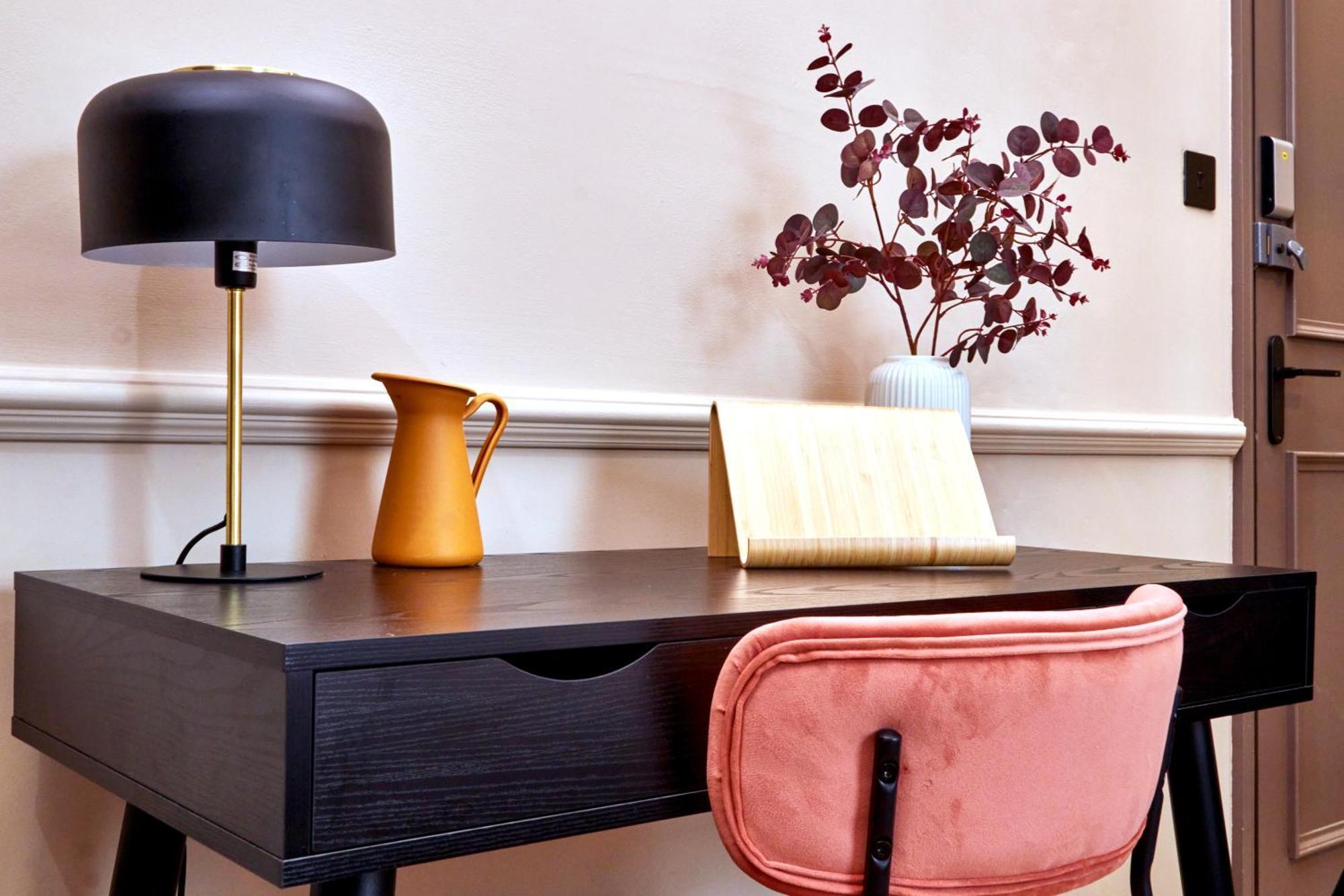 Settle In Winchester - Stylish Self Check-In Rooms Ngoại thất bức ảnh