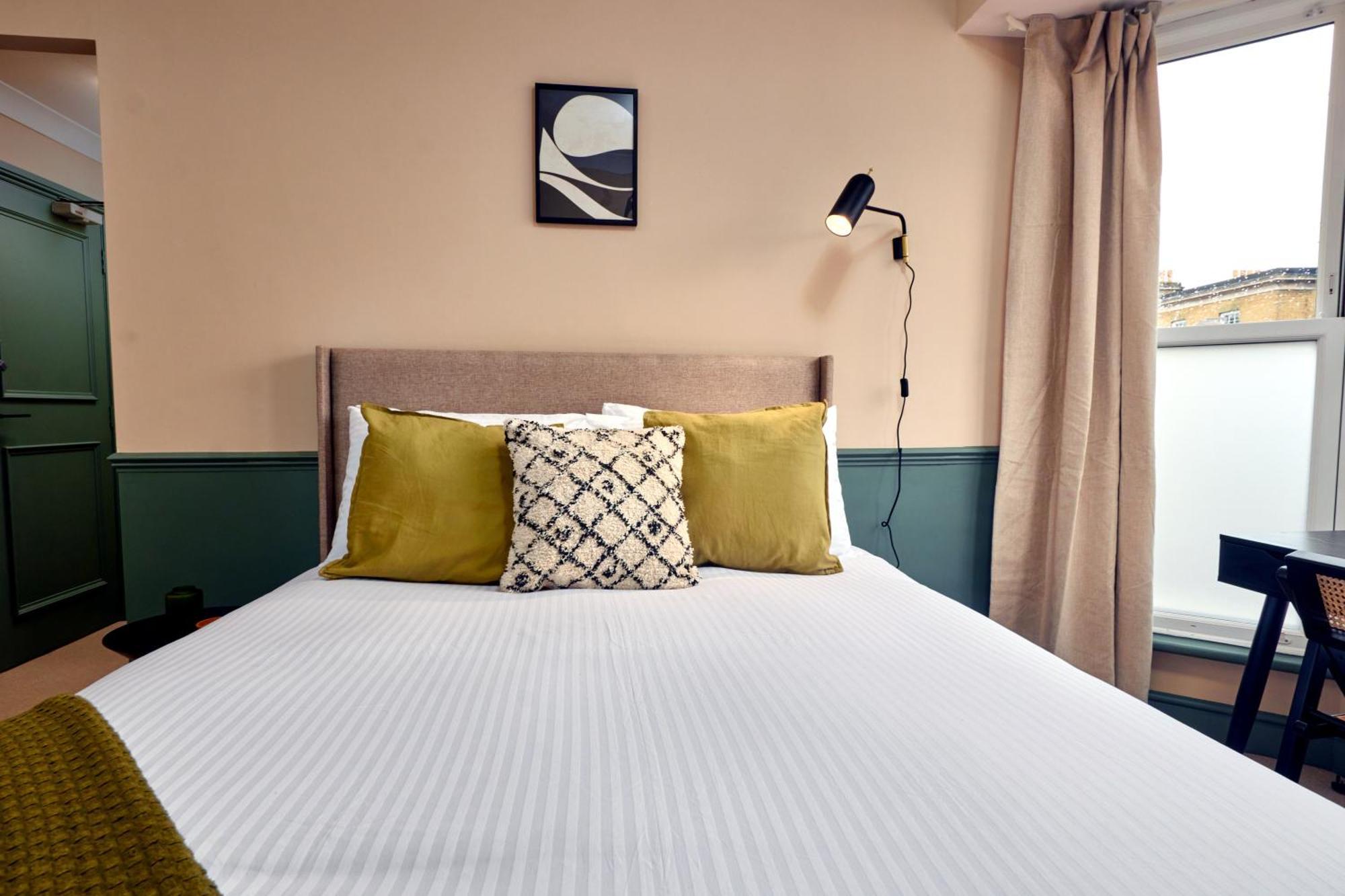 Settle In Winchester - Stylish Self Check-In Rooms Ngoại thất bức ảnh