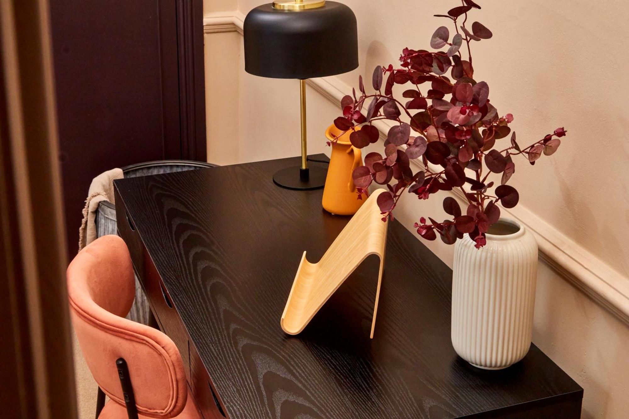 Settle In Winchester - Stylish Self Check-In Rooms Ngoại thất bức ảnh