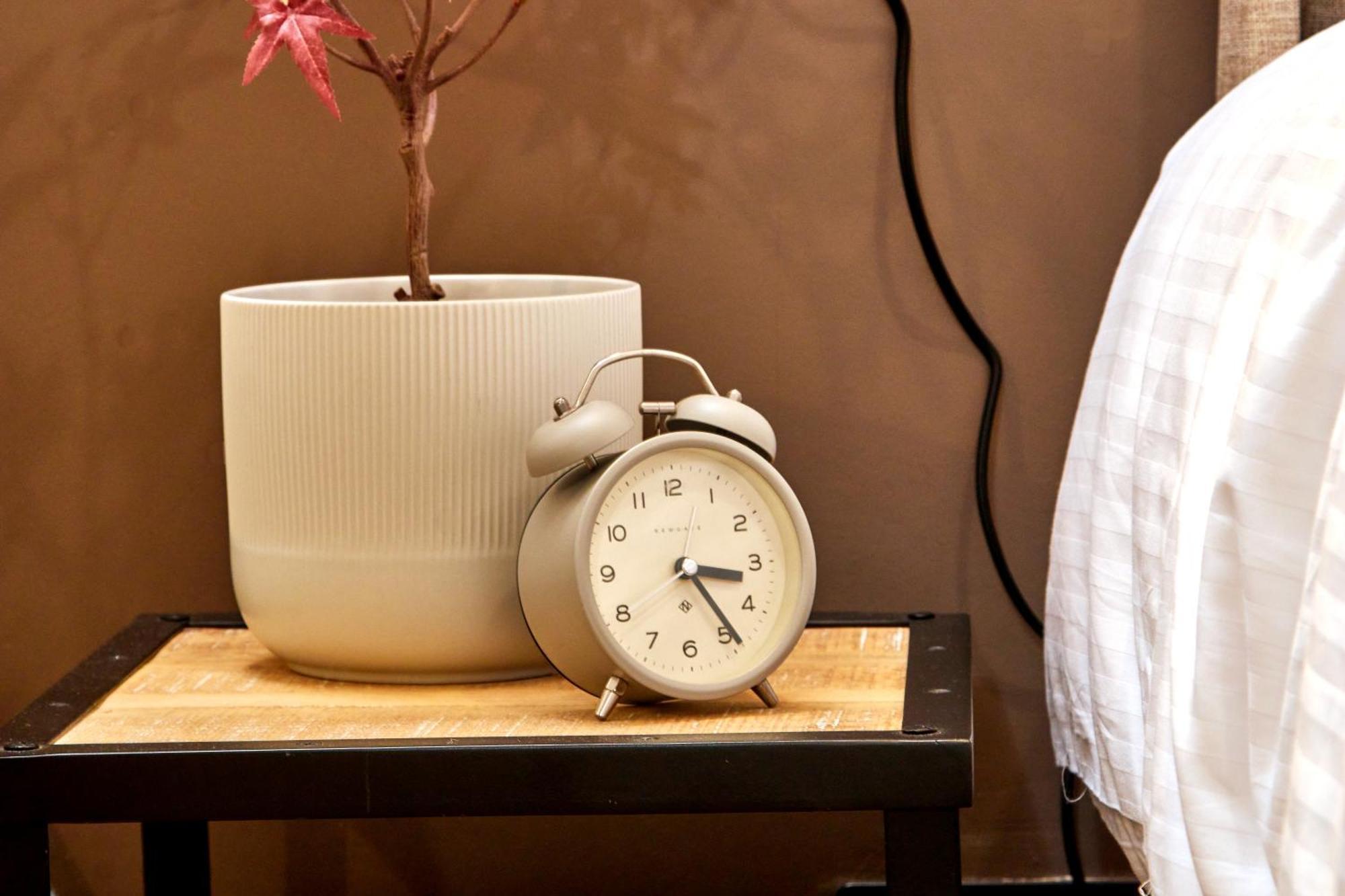 Settle In Winchester - Stylish Self Check-In Rooms Ngoại thất bức ảnh