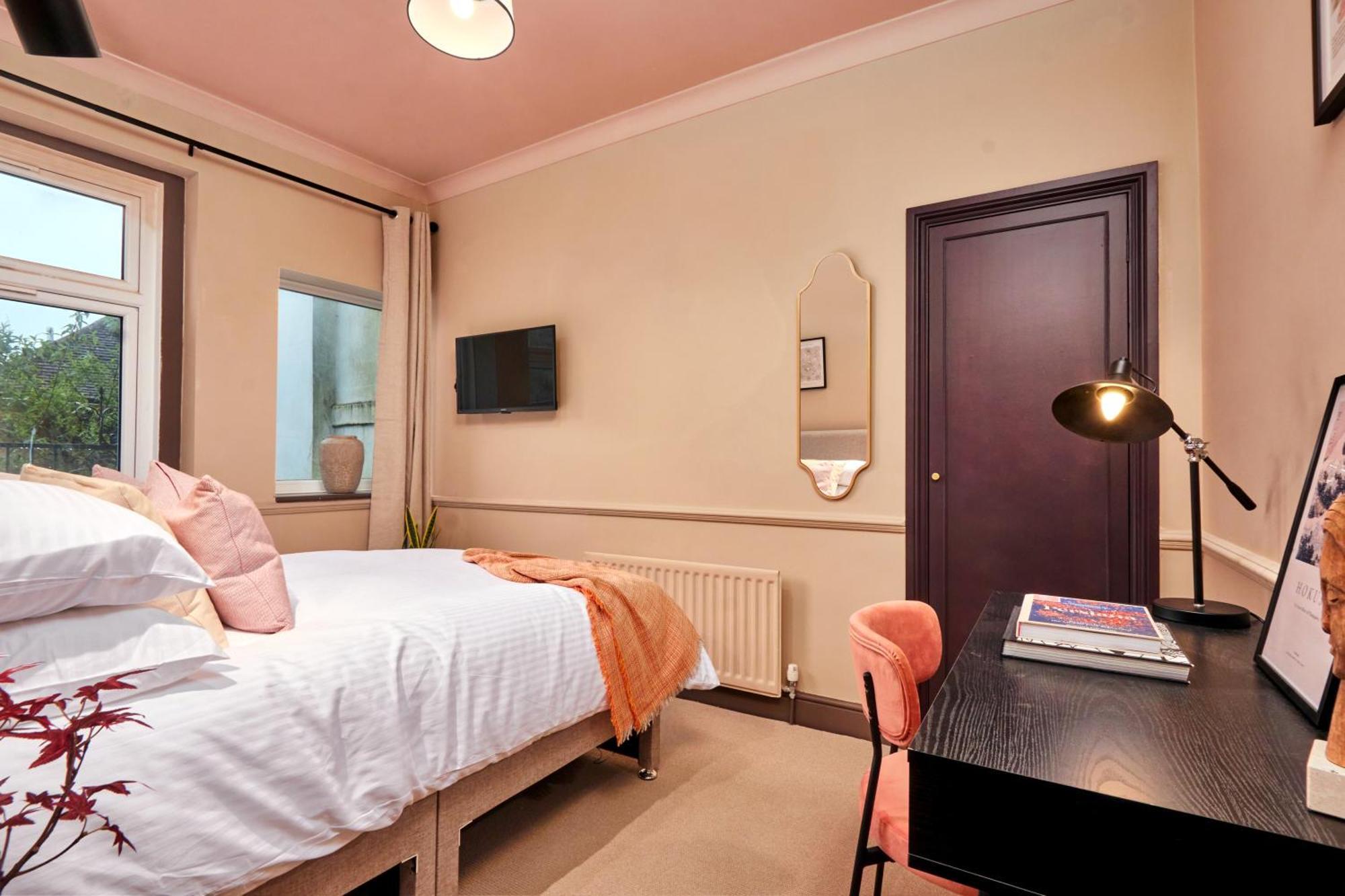 Settle In Winchester - Stylish Self Check-In Rooms Ngoại thất bức ảnh